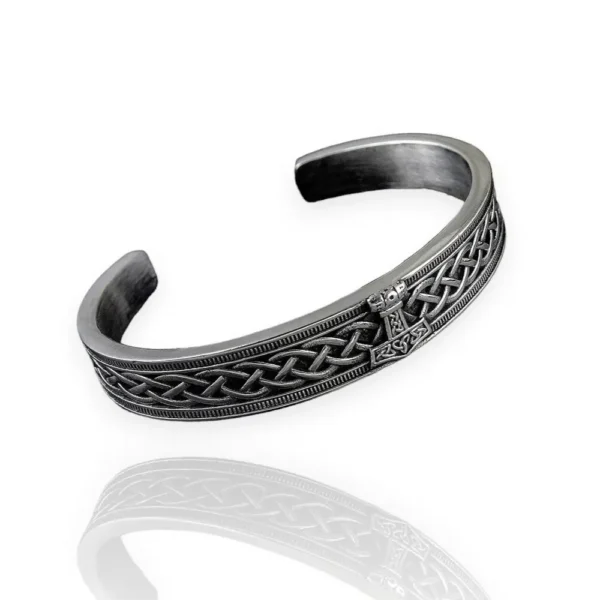 bracelet argenté vieilli symbole marteau de thor